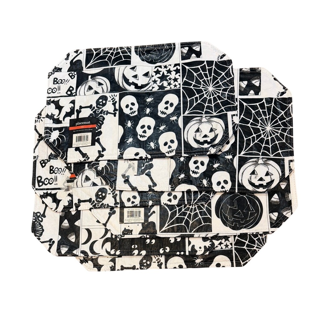Set of 6 Creepy Halloween Placemats Black White Skulls Pumpkins 18x12 PEVA